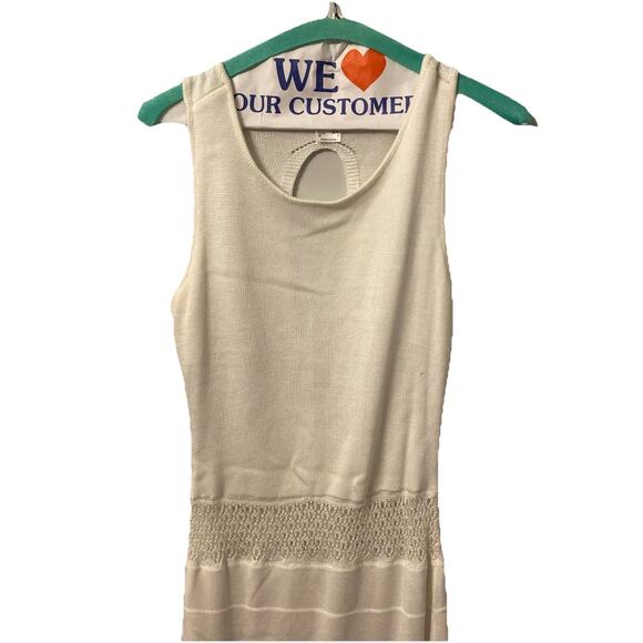 Venus White Crochet Maxi Dress Size S Beachy Resortwear Vacationcore Summer - Picture 3 of 9